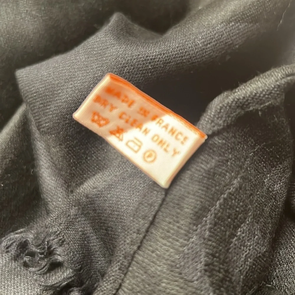 HERMÉS black pashmina long scarf with the tissue and Hermes rope and box - Picture 10 of 14